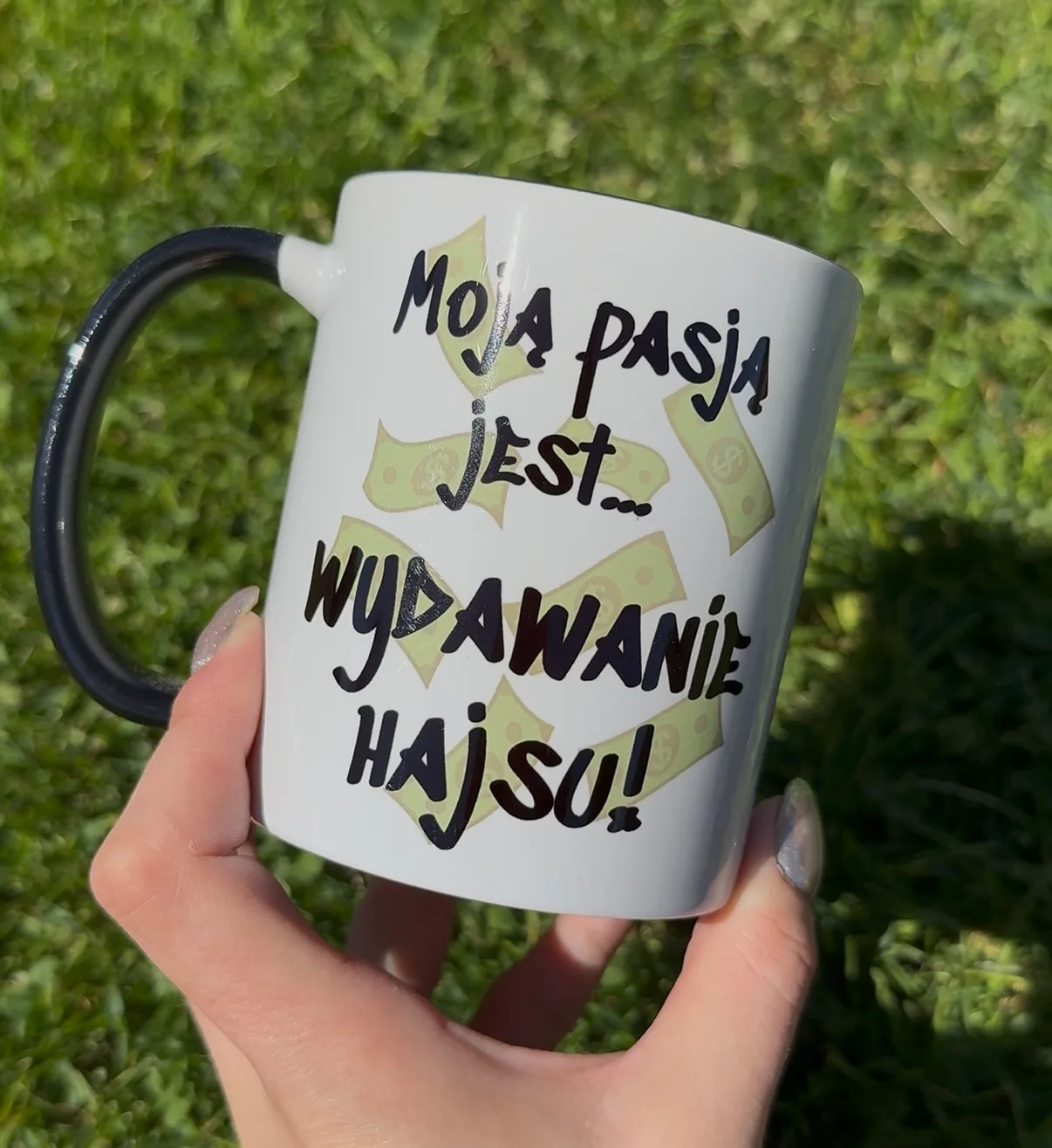 Kubek MOJĄ PASJĄ JEST WYDAWANIE HAJSU