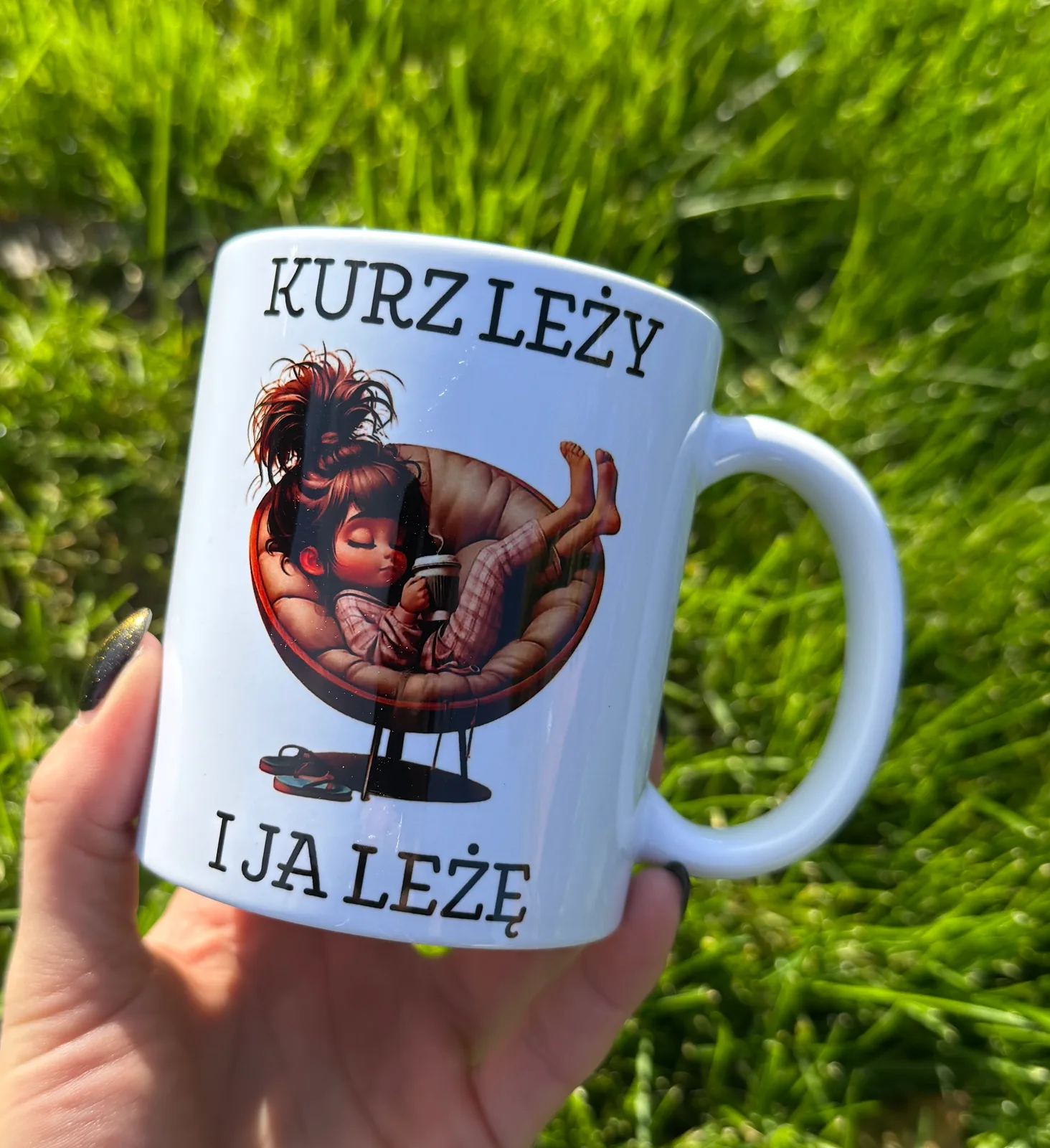 Kubek KURZ LEŻY I JA LEŻĘ